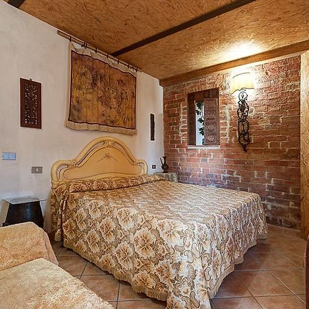 Appartamenti Alcantara E Damasco Abbadia di Montepulciano Quarto foto