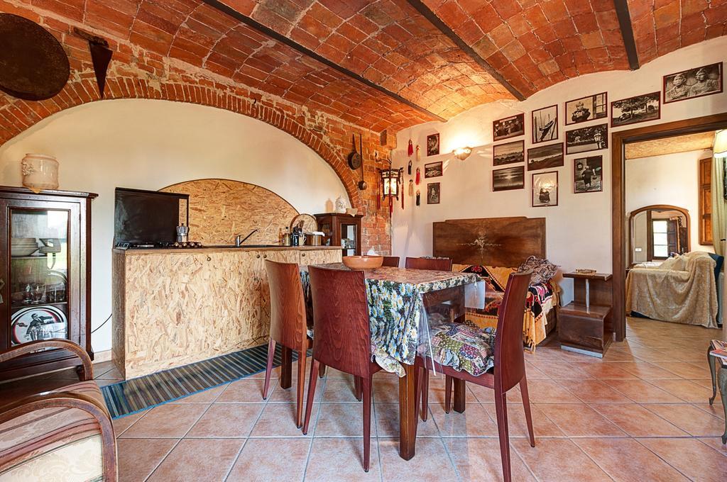 Appartamenti Alcantara E Damasco Abbadia di Montepulciano Quarto foto